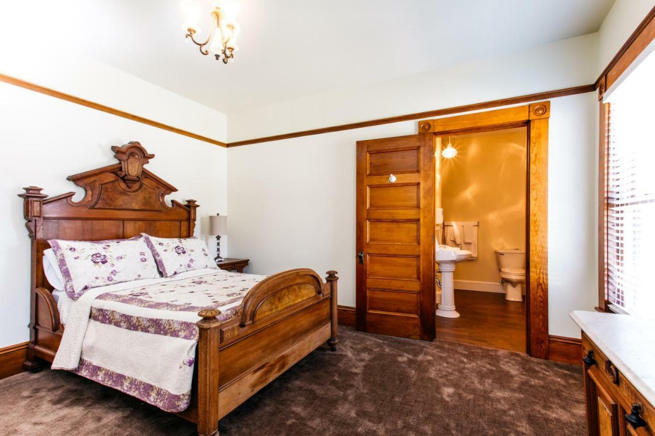 Reynolds House Inn Barre Esterno foto